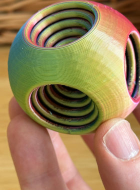 3D打印五层鬼工球玩具