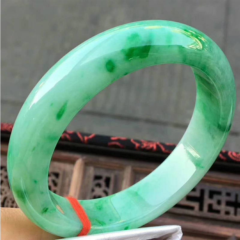 缅甸翡翠翡翠莫西沙毛料手镯料冰种紫罗兰色料玉石直播加工订制 缅甸翡翠翡翠莫西沙毛料手镯料冰种紫罗兰色料玉石直播加工订制