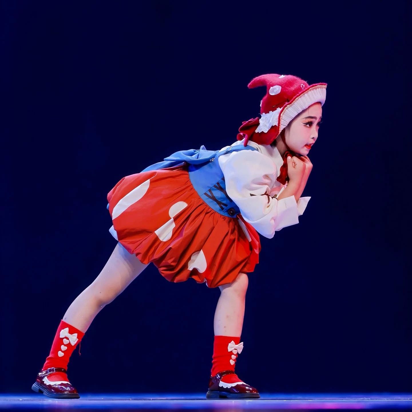 蘑菇蘑菇儿童可爱舞蹈演出服伞道具绿野仙踪小红帽cos套装表演服,淘宝优惠券,粉丝福利购,淘宝优惠卷