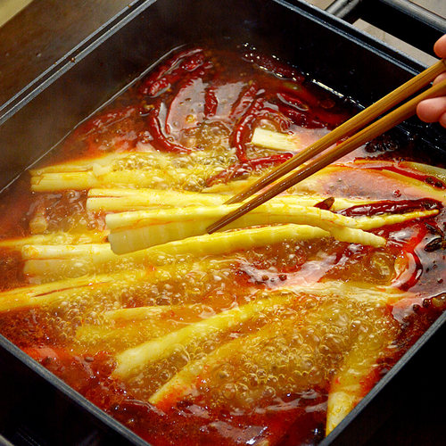 购三江 宜宾民生火锅底料3袋 四川特产麻辣牛油冒菜火锅料调料 - 图3