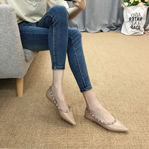 Pointed Single Shoe Woman Flat Bottom 2023 Spring Autumn New 100 Hitch Fashion Rivet Soft Bottom Comfort Casual Legue-bean Shoes Woman