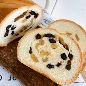 简农整根500g列巴黑麦白麦新疆代餐坚果核桃仁葡萄干