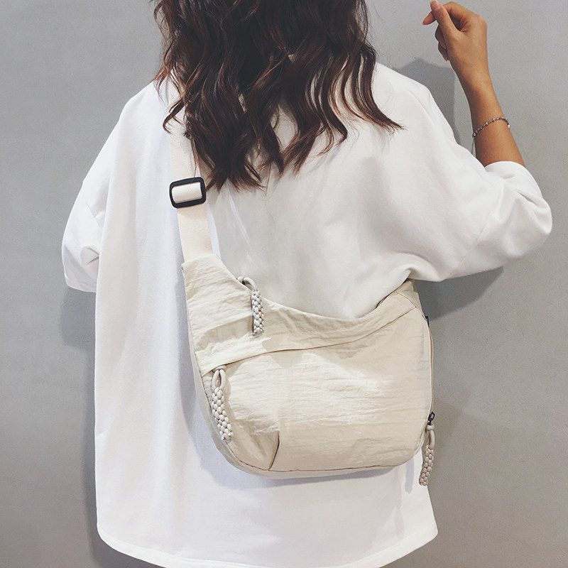 Linglan five-color simple and fashionable canvas cross-body dumpling bag