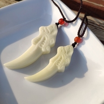 Shaanxi Xian special production blue field jade white jade dragon tooth wolf tooth necklace small hanging jade pendant pendant small cute adorable ornament bag hung