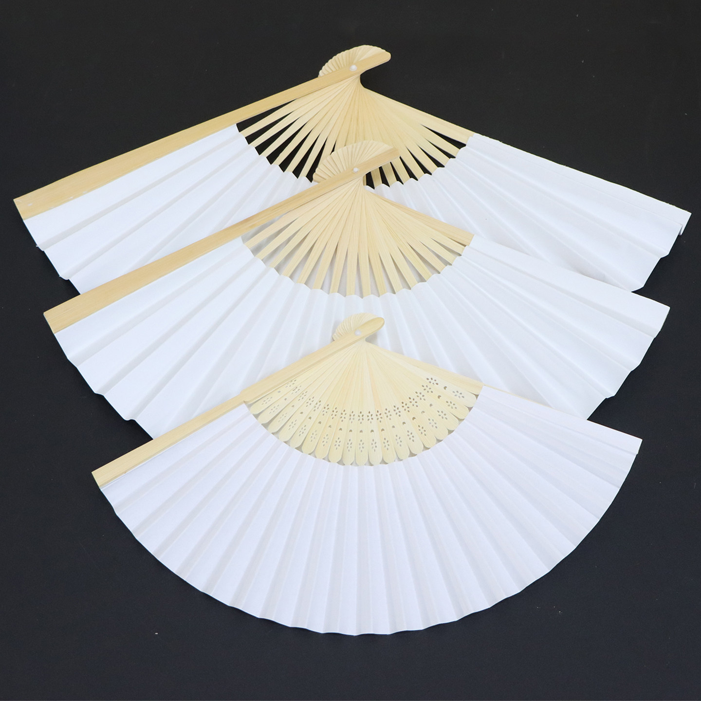 Large, medium and small blank paper fans handmade folding fans white double-sided paper fans children diy painting calligraphy fans students
