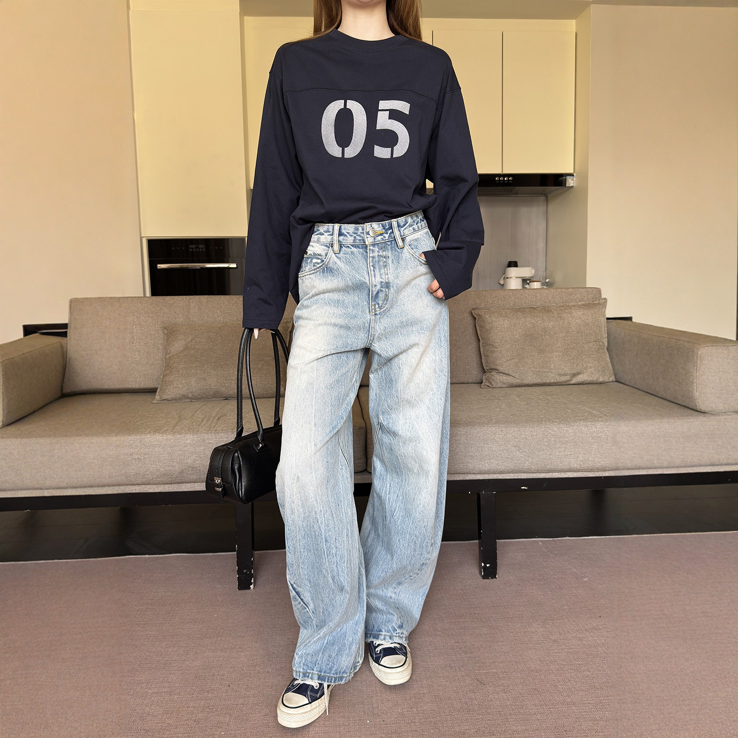 12平方87252蓝色后袋破洞设计弯刀牛仔裤女2026松弛感显瘦阔腿裤,淘宝优惠券,粉丝福利购,淘宝优惠卷