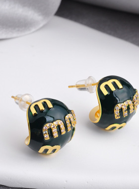 字母耳环小众微镶锆石高级时尚