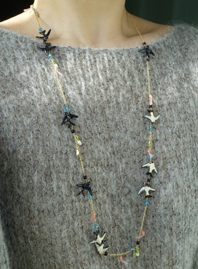生命力啊。可爱燕子飞鸟花苞手绘珐琅Les春日气息长项链毛衣秋冬