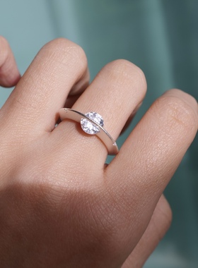 悬浮星球。S925纯银可转动爆闪钻石设计戒指环时髦小众设计个性