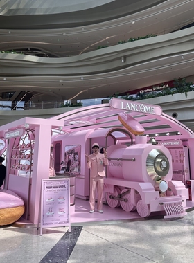 商场定制粉色蒸汽火车头网红摆件