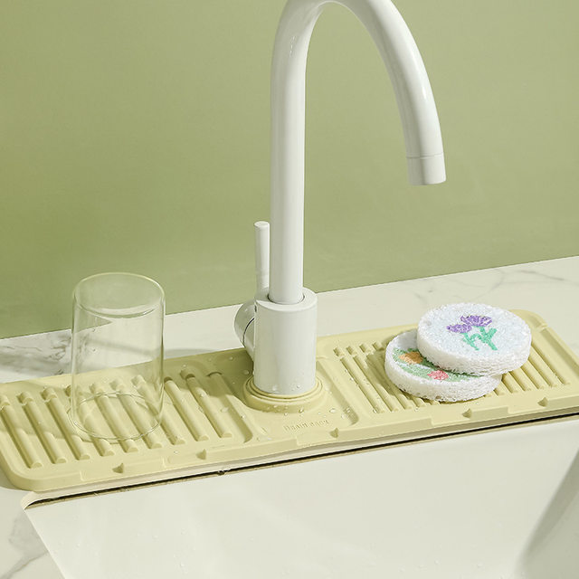 Faucet drain pad sink countertop splash water mat silicone anti-slip kitchen sink waterproofing can cut narrow edge pad
