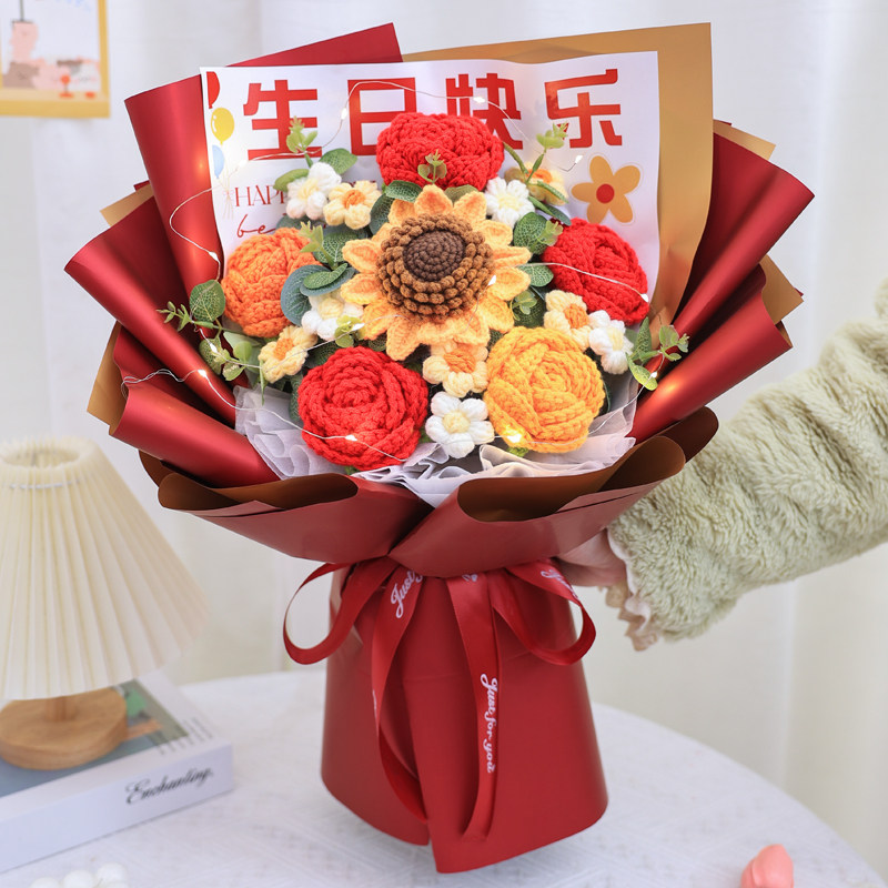 实用生日礼物成品手工钩织仿真玫瑰毛线花束手捧花送女生闺蜜朋友