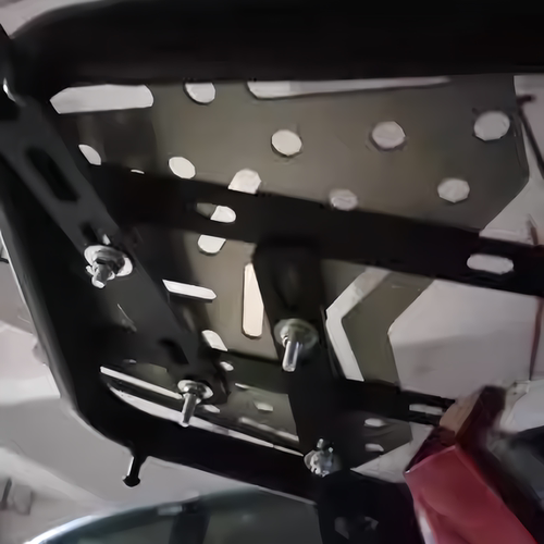 德国工艺电动车尾箱改装通用配件不锈钢支架垫板摩托车后备箱安装 - 图1