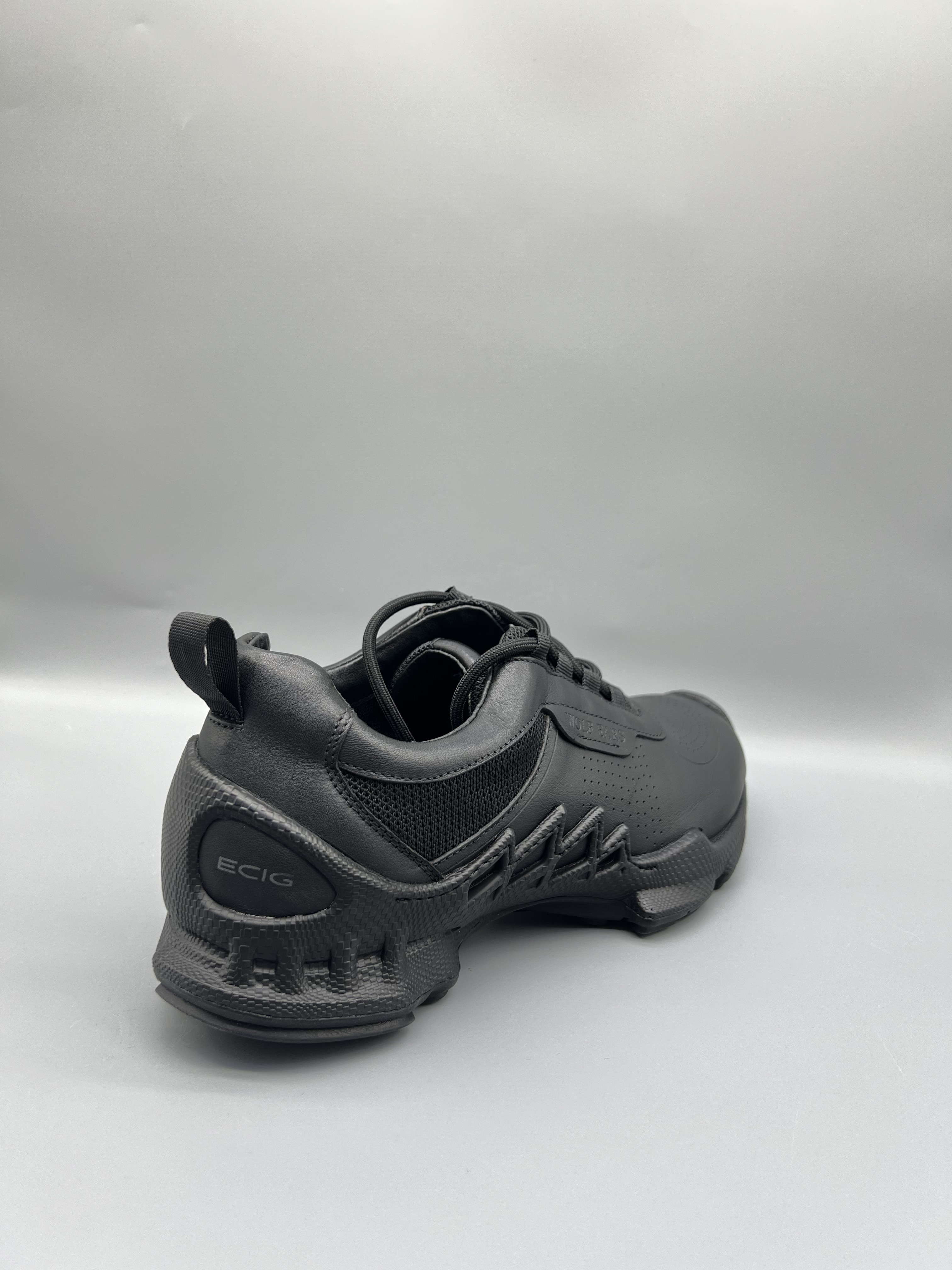 狼耳探索健步鞋八爪鱼真皮透气防滑耐磨大底百搭款户外休闲运动,淘宝优惠券,粉丝福利购,淘宝优惠卷