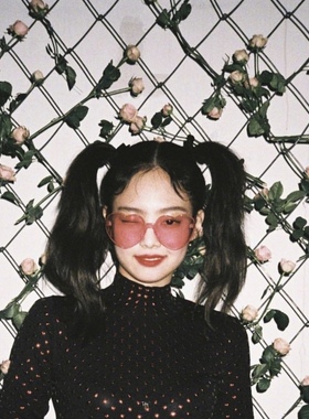 爱心jennie造型彩色透片太阳眼镜