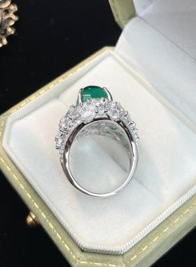 5克拉培育高碳钻时尚指环