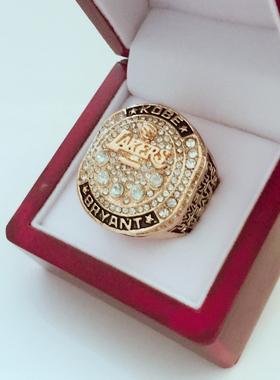 湖人科比退役颁发2016年戒指合金