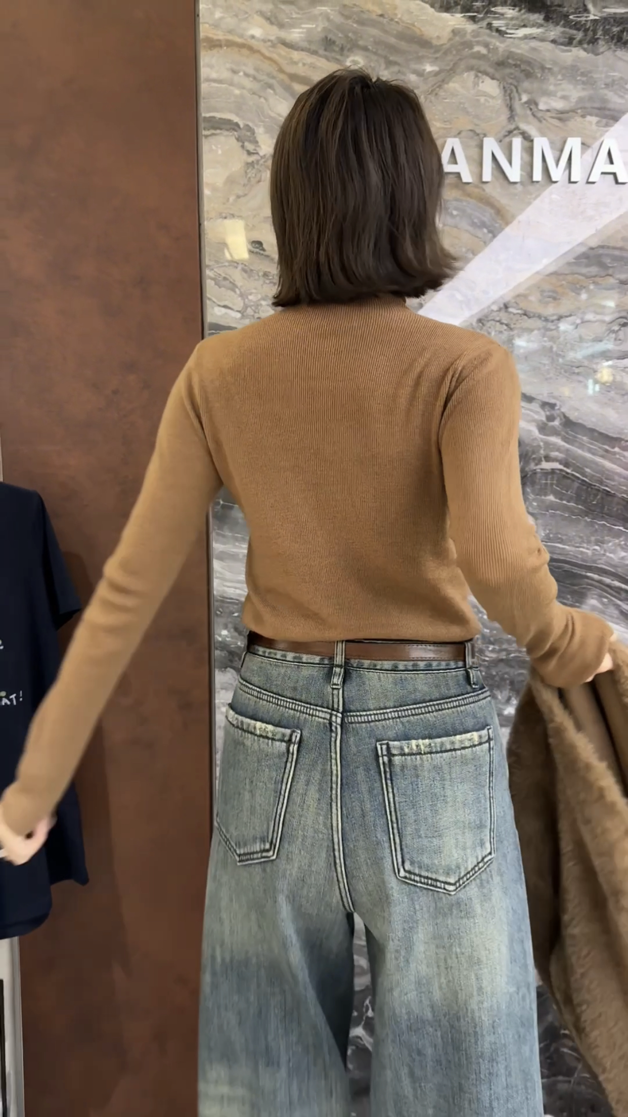 欧洲站2025冬季新款高领纯色极简风修身百搭女士羊毛针织打底衫潮 - 图0