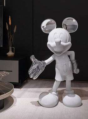 网红潮玩米奇赛博朋克落地客厅摆件玄关电视柜酒吧样板间轻奢