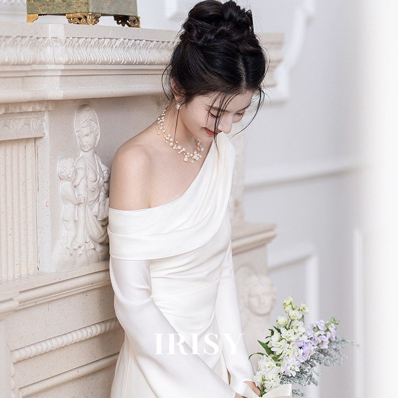 IRISY 「棠梨Ⅱ」白色长袖订婚礼服法式斜肩晨袍绝美气质领证白裙,淘宝优惠券,粉丝福利购,淘宝优惠卷