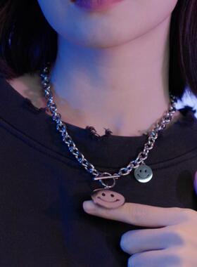 甜酷冷淡风嘻哈笑脸项链女生小众
