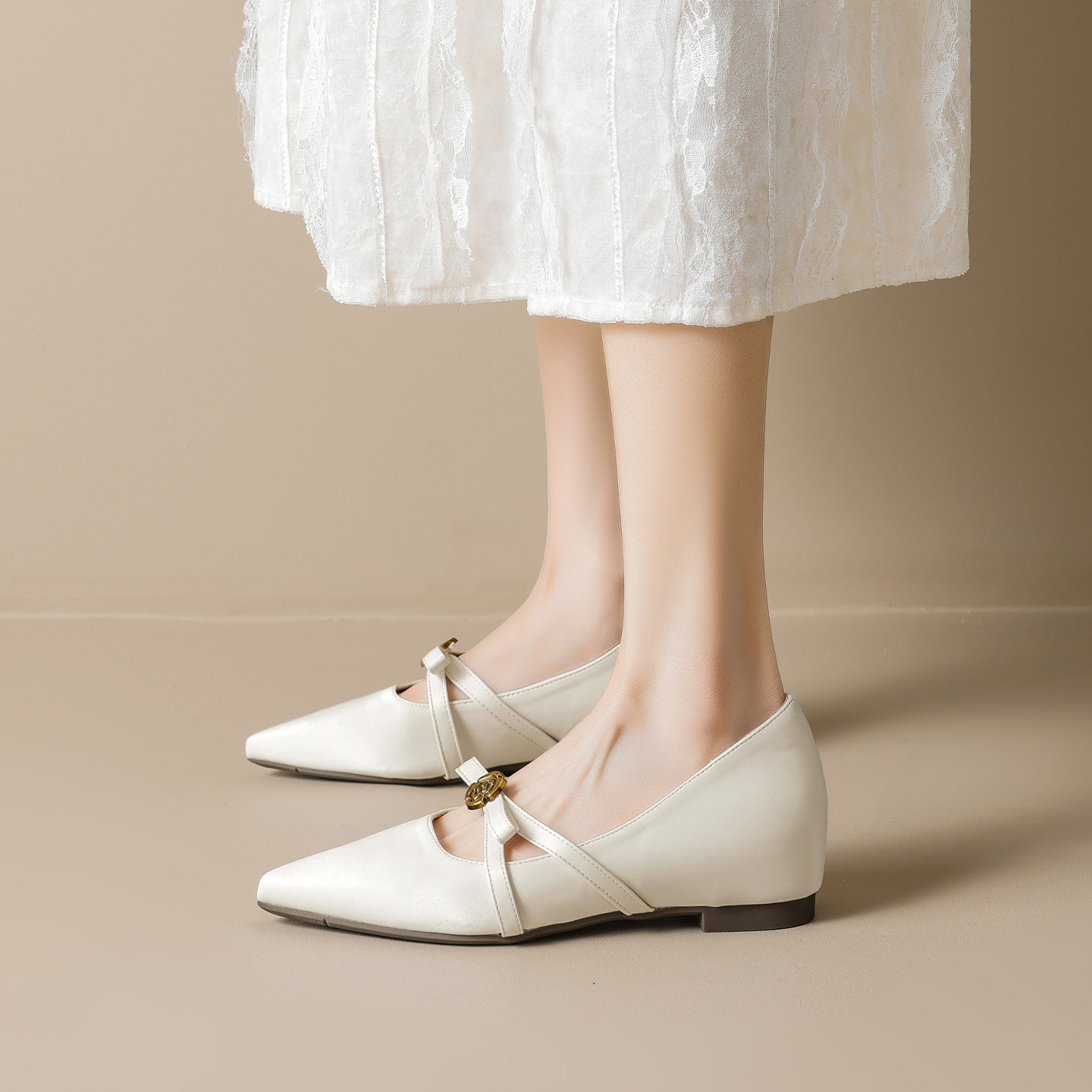 羊皮版~小香风内增高单鞋女春秋浅口伴娘鞋尖头玛丽珍鞋大码女鞋