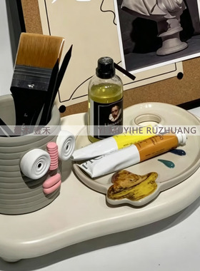 儿童房绘画桌面组合软装摆件