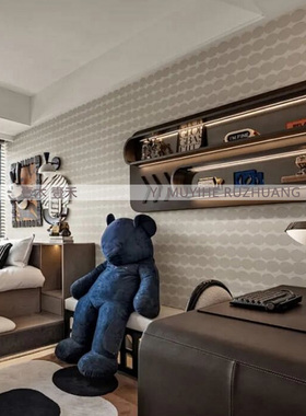 样板间男孩房书桌潮玩软装摆件