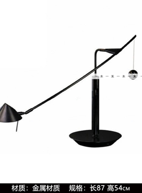 高级感样板间书桌套装组合摆件