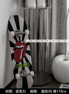 男孩房潮玩主题落地套装饰品