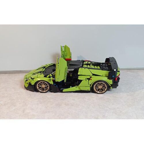 MOC-101956 Lamborghni Sc18 超级跑车 国产积木 1958PCS - 图2