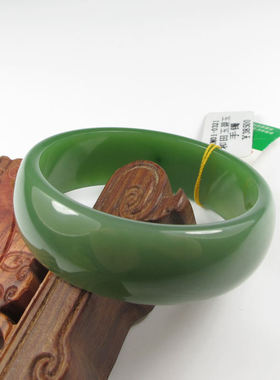 青峰玉业玉器和田玉手镯碧玉手镯扁圆形手镯玉镯子苹果绿