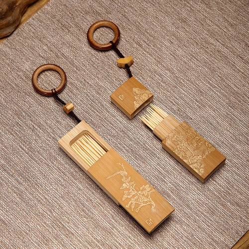 纯手工留青雕刻老玉竹牙签盒把玩文玩竹器竹雕精品便携式牙签筒 - 图2