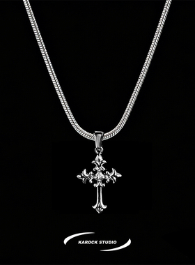 雕花十字架吊坠个性男生项链潮牌锁骨链ins小众高级感百搭嘻哈酷