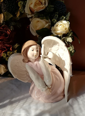 雅致乡村风西班牙天使摆件