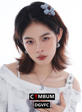 原创设计清透冷淡风蓝色月亮项链