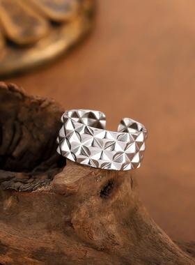 钛钢金色潮流男女戒指批发