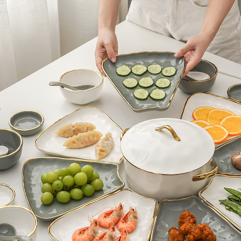 年夜饭团圆拼盘餐具组合过年盘子菜盘2023新款家用碗碟套装轻奢