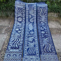 Guizhou Teratal Miao ethnic manual wax dyeing table flag batik cloth wax dyeing bed tail flag Miao ethnic totem plant blue dye