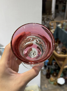 可拍推荐玫红色高脚老玻璃红酒杯