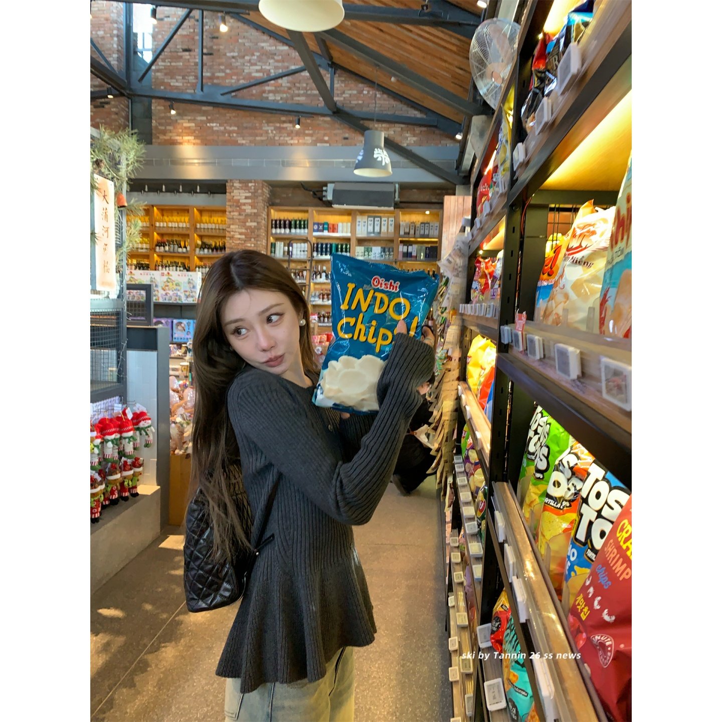 ski by Tannin赤兔  软软小蛮腰 12针单边坑条收腰+裙摆式针织衫,淘宝优惠券,粉丝福利购,淘宝优惠卷