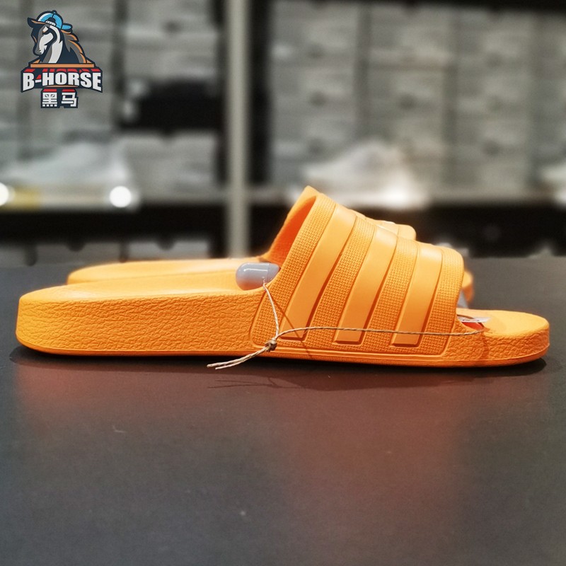 Adidas/阿迪达斯男女鞋 ADILETTE AQUA运动休闲轻便凉拖鞋GZ5868-图2