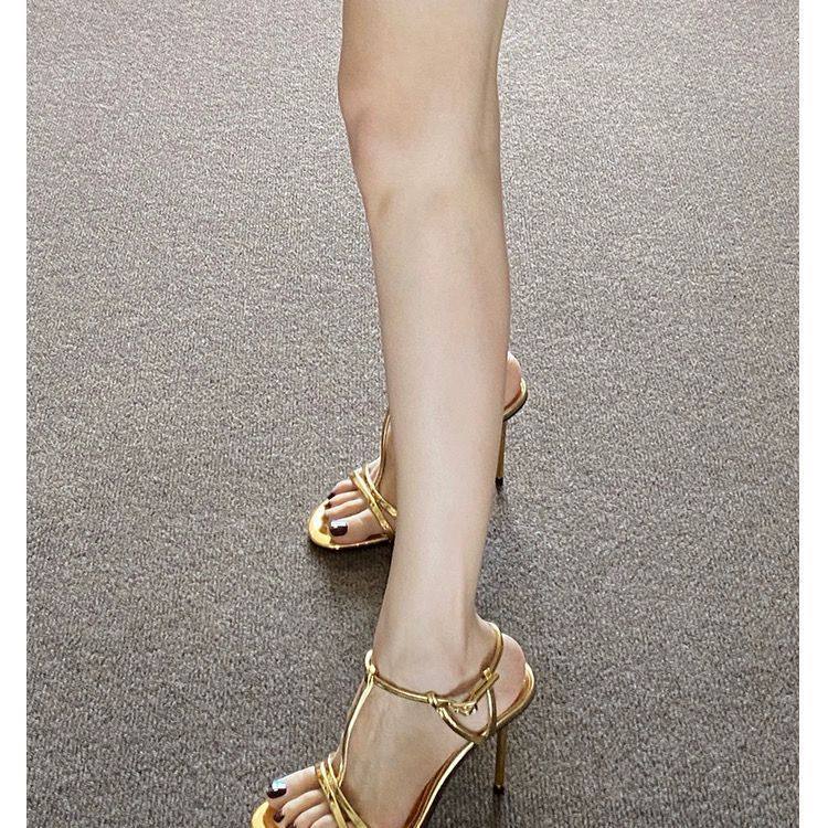 金色T字带露趾细跟高跟鞋女2025夏新款性感气质百搭一字扣带凉鞋,淘宝优惠券,粉丝福利购,淘宝优惠卷