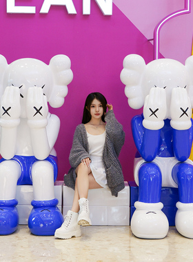 网红卡通kaws公仔大摆件暴力熊