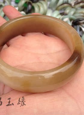 玉质细腻礼品手镯包邮