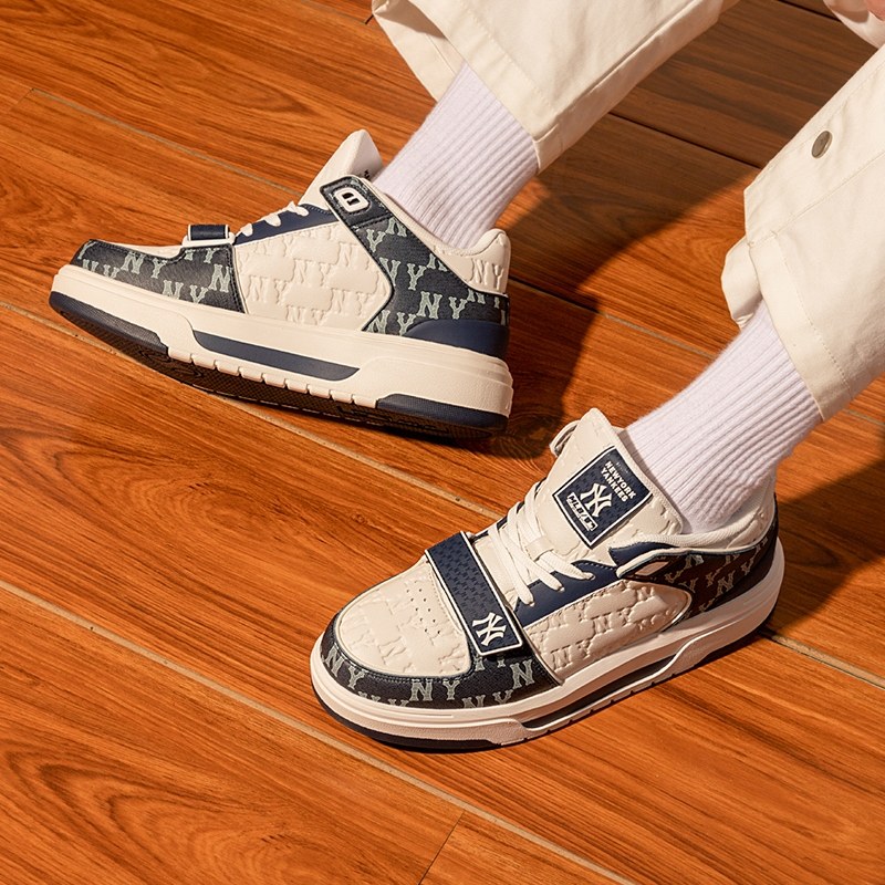 【自营】MLB休闲鞋情侣款男鞋女鞋印压老花运动鞋厚底低帮板鞋潮,淘宝优惠券,粉丝福利购,淘宝优惠卷