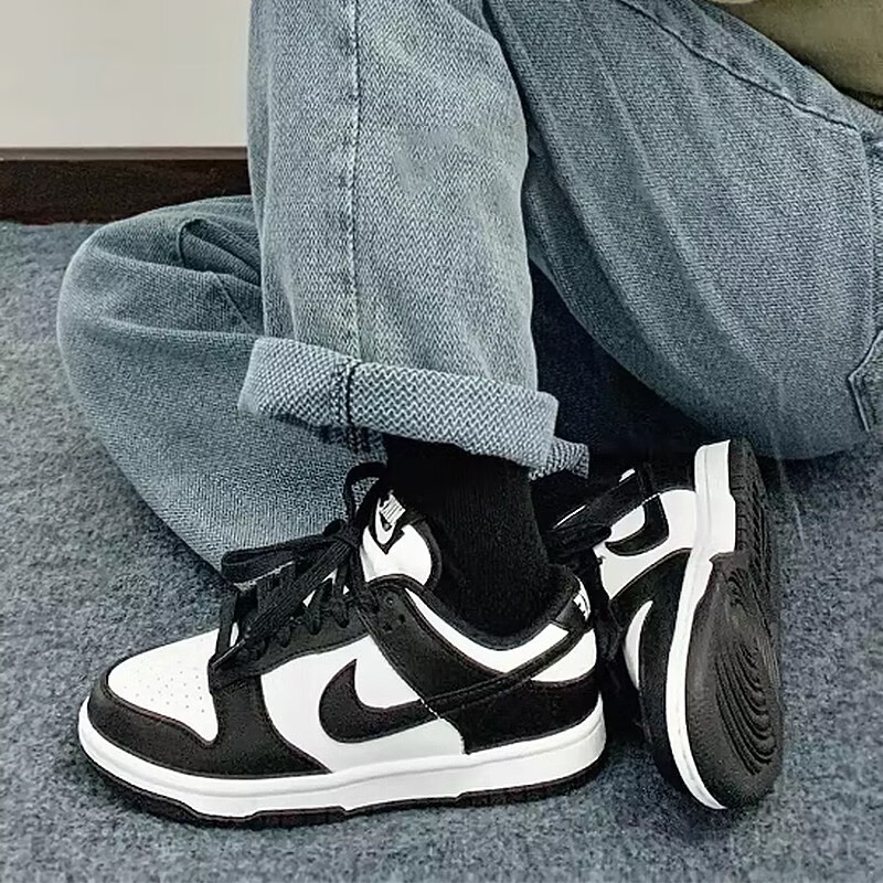 【自营】Nike/耐克Dunk low黑白熊猫女（GS）滑板鞋CW1590-100 - 图1