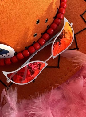 海贼王多弗朗明哥同款日韩超酷眼镜小怪兽红眼睛装饰太阳镜潮墨镜