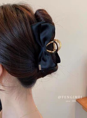 白鹿同款黑色蝴蝶结鲨鱼夹盘发