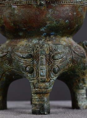 江西大洋洲博物馆商代立鹿耳四足甗铜祥德古玩博物馆收藏摆件高档